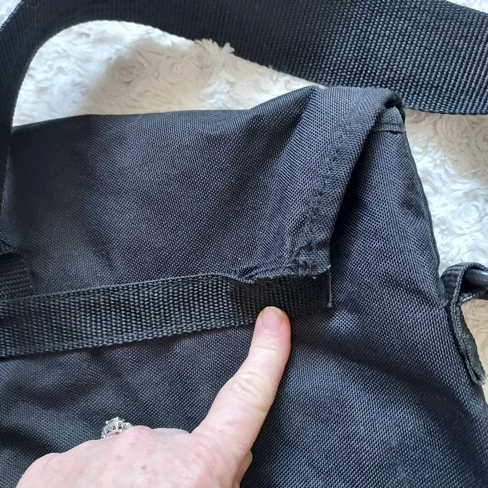 California Pak black Messenger Computer bag backpack Academia Office School